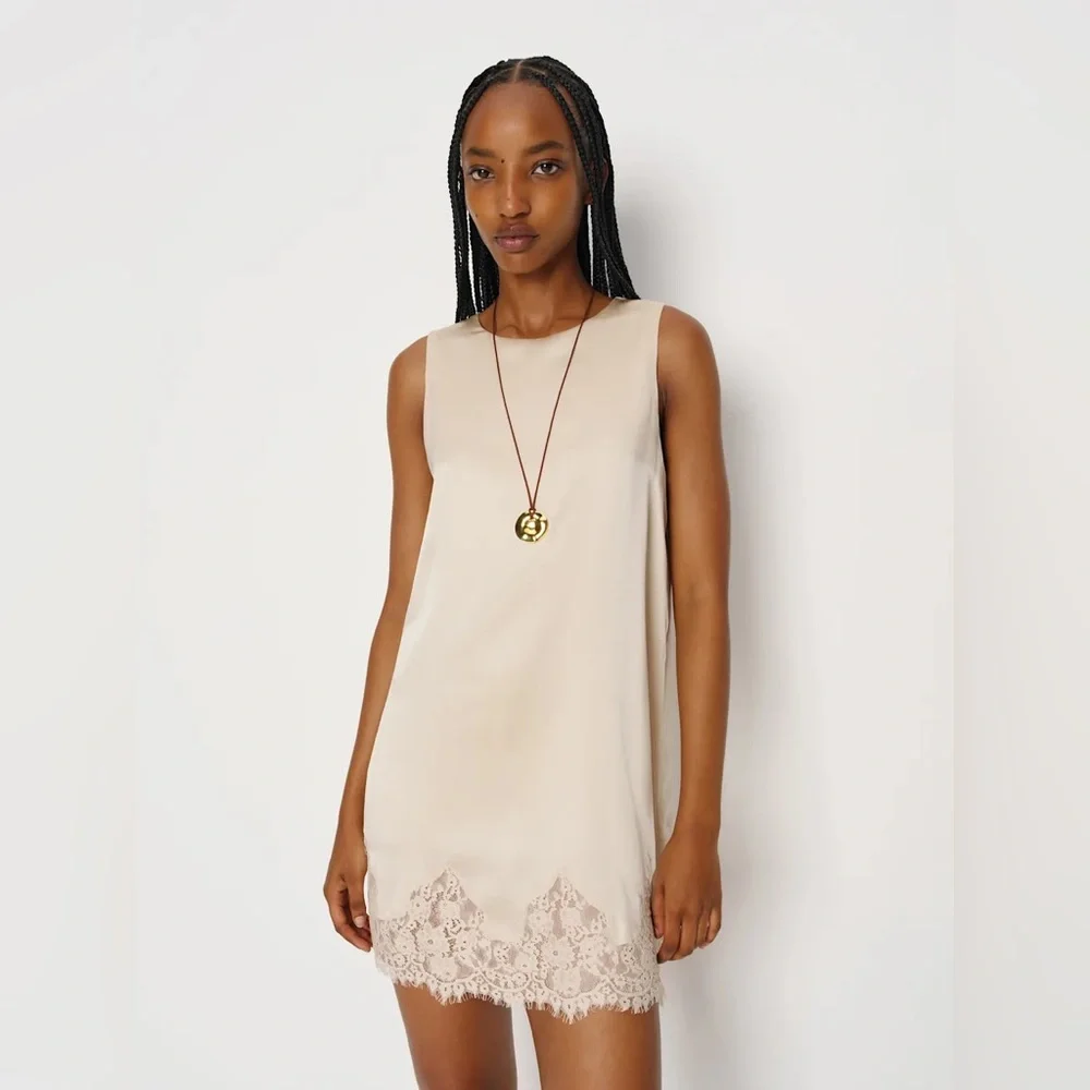NEW Reformation Jessalyn Lace Silk Crew Neck Mini Dress Almond Ivory | size S - Picture 1 of 12